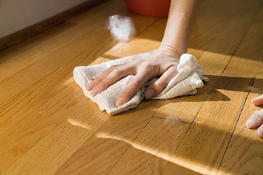 از بین بردن بوی چوب